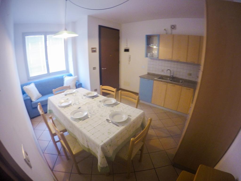 Residence Soleil - Agenzia Cocal Каорле Номер фото